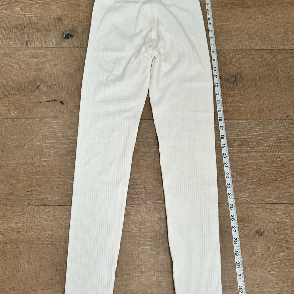 Tea Collection Ivory Textured Leggings